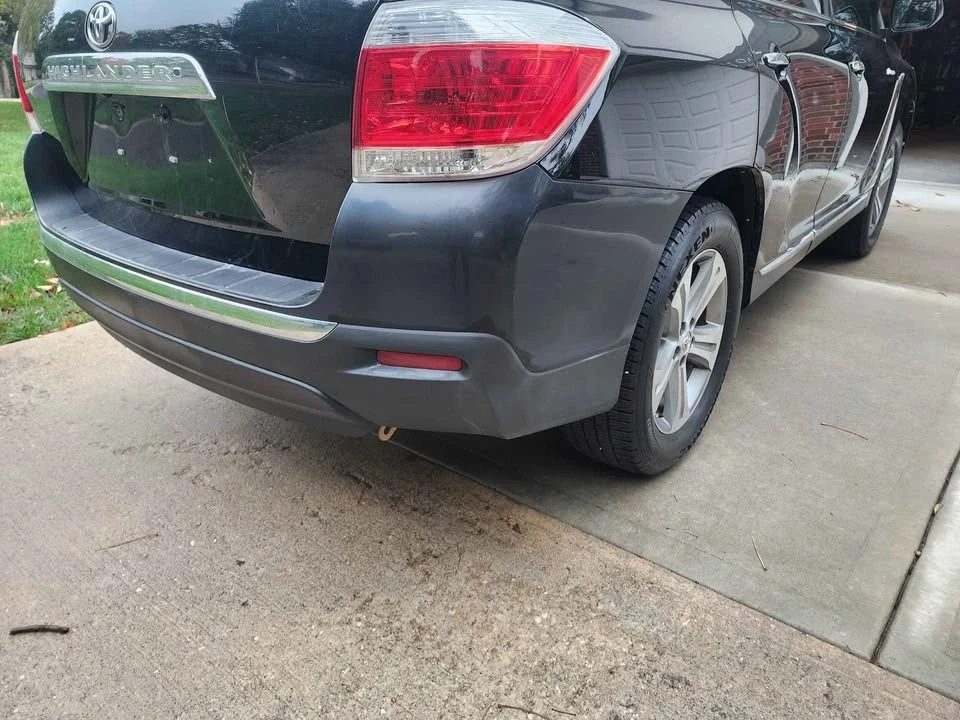 2011 Toyota Highlander - Image 4 of 18