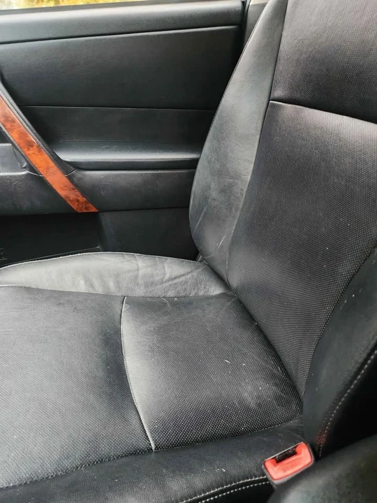 2011 Toyota Highlander - Image 13 of 18