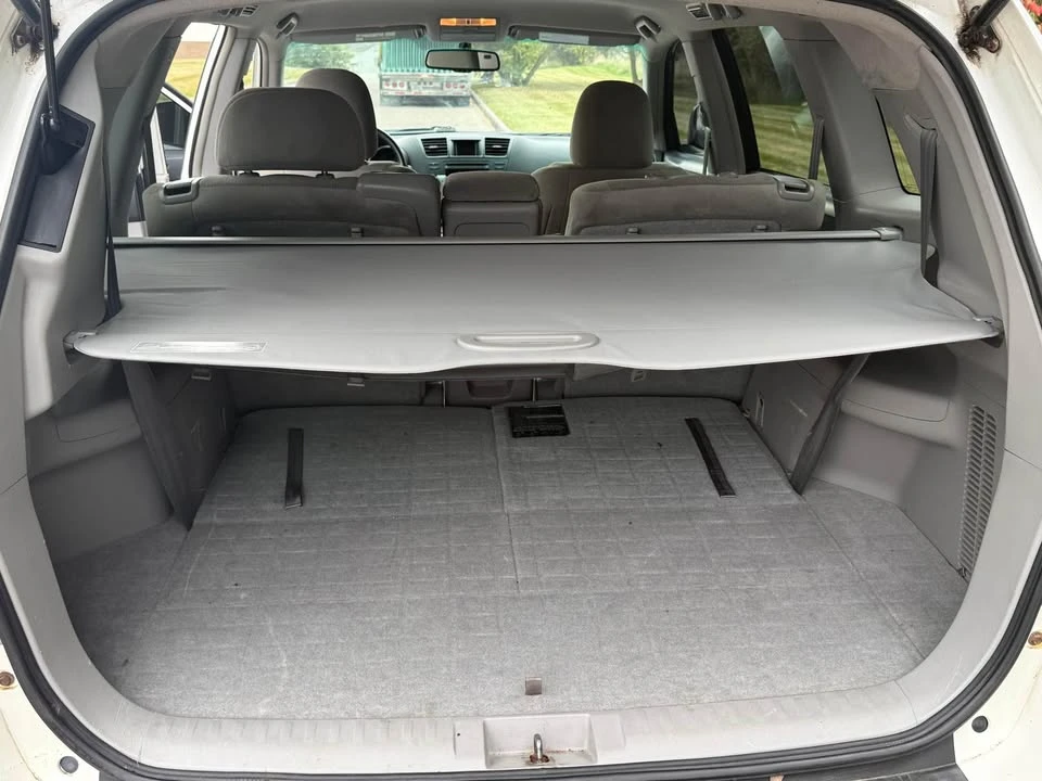 2011 Toyota Highlander - Image 9 of 16