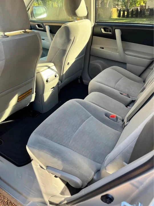 2011 Toyota Highlander - Image 6 of 11