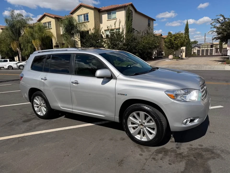 2011 Toyota Highlander - Image 14 of 18