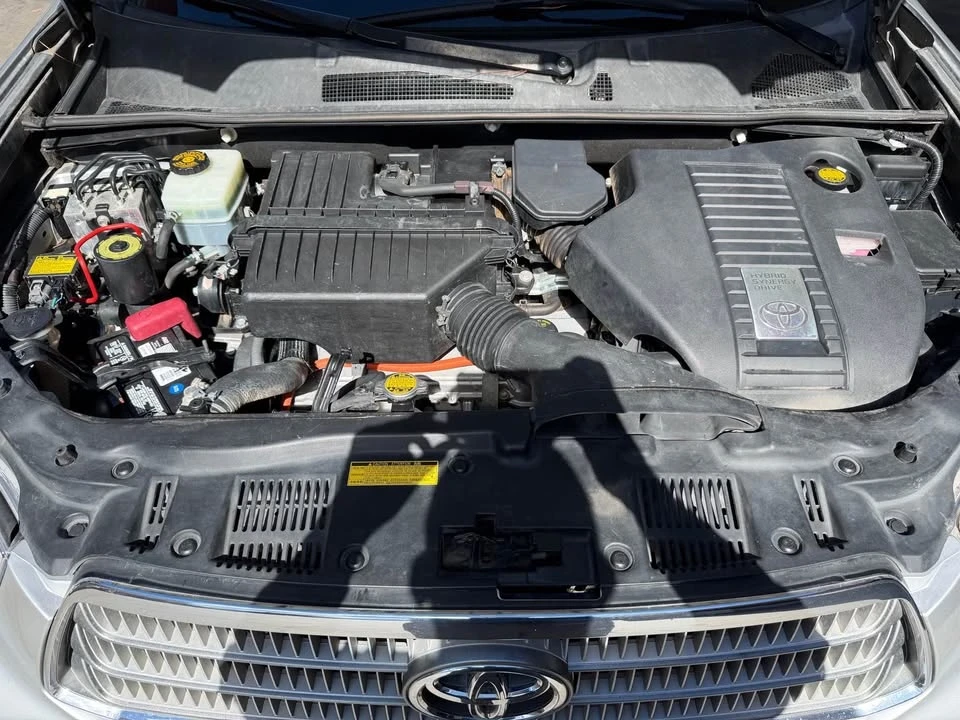 2011 Toyota Highlander - Image 18 of 18