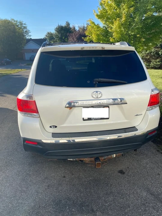 2011 Toyota Highlander - Image 6 of 7
