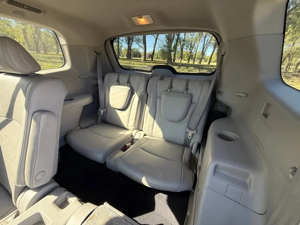 2011 Toyota Highlander - Image 8 of 13