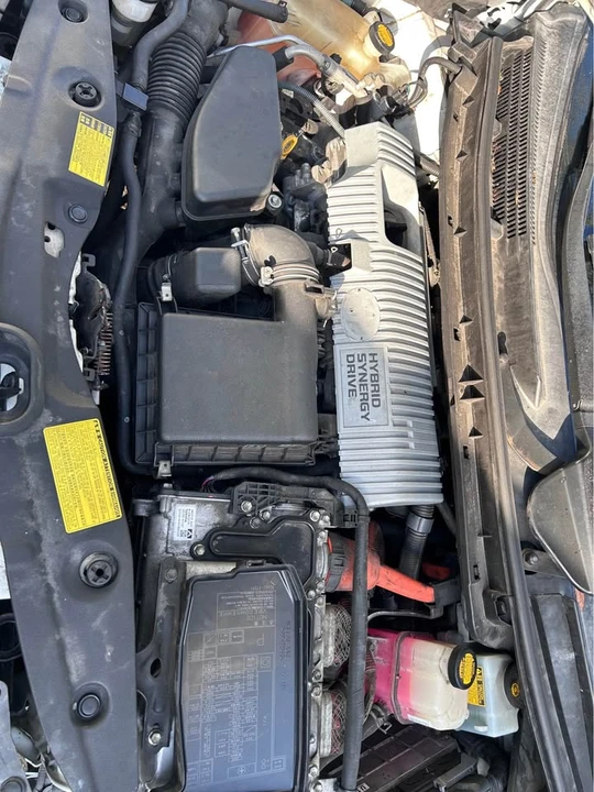 2011 Toyota Prius 3rd Gen - Image 6 of 6