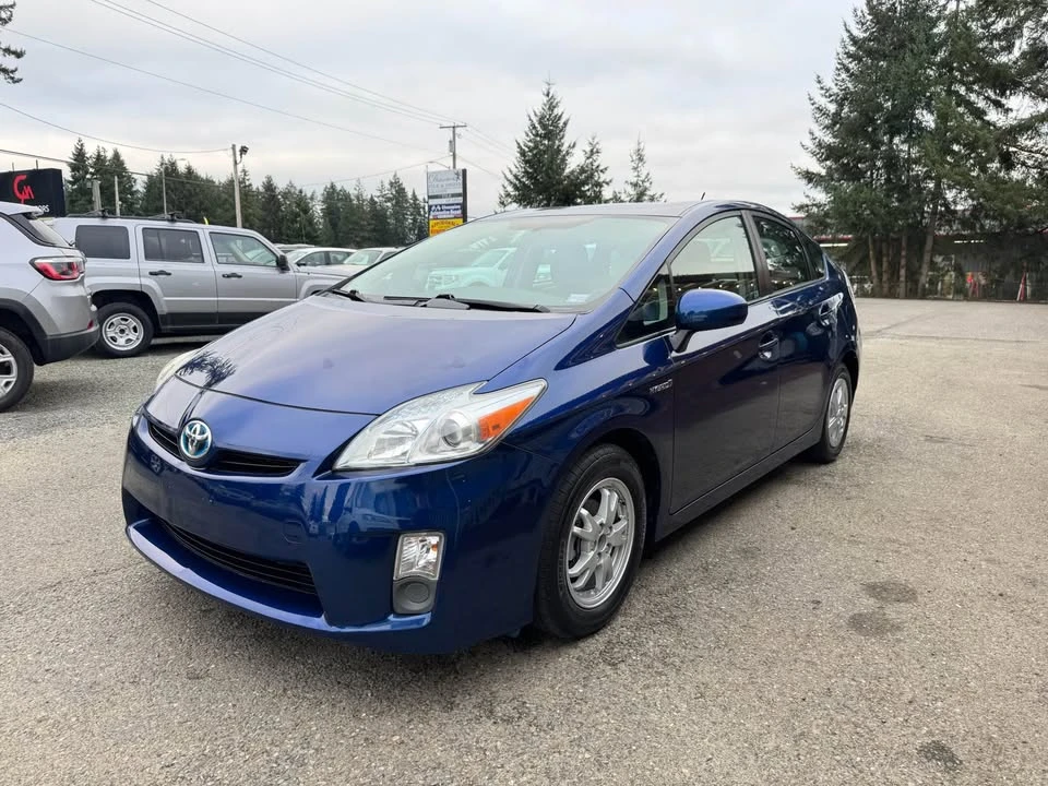 2011 Toyota Prius 3rd Gen - Image 3 of 15