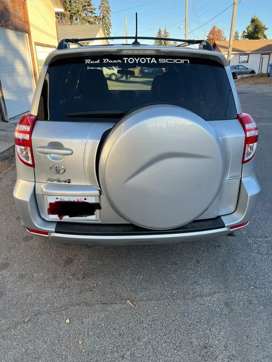 2011 Toyota RAV4 3rd Gen - Image 6 of 8