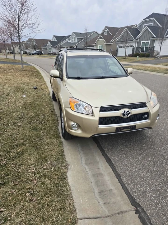 2011 Toyota RAV4 3rd Gen - Image 3 of 16