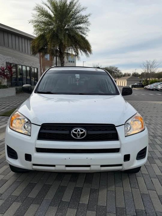 2011 Toyota RAV4 3rd Gen - Image 5 of 16