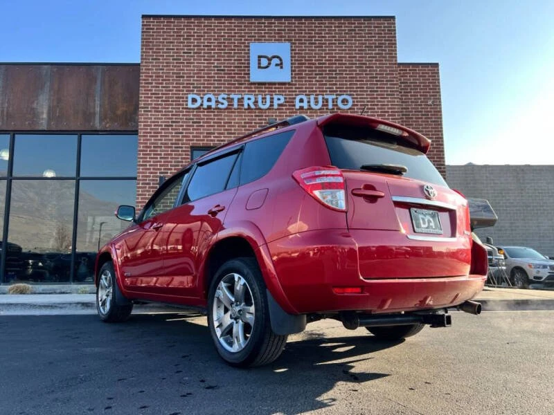 2011 Toyota RAV4 3rd Gen - Image 4 of 20