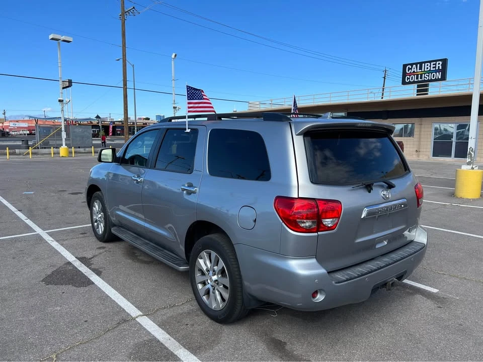 2011 Toyota Sequoia 2nd Gen - Image 6 of 10