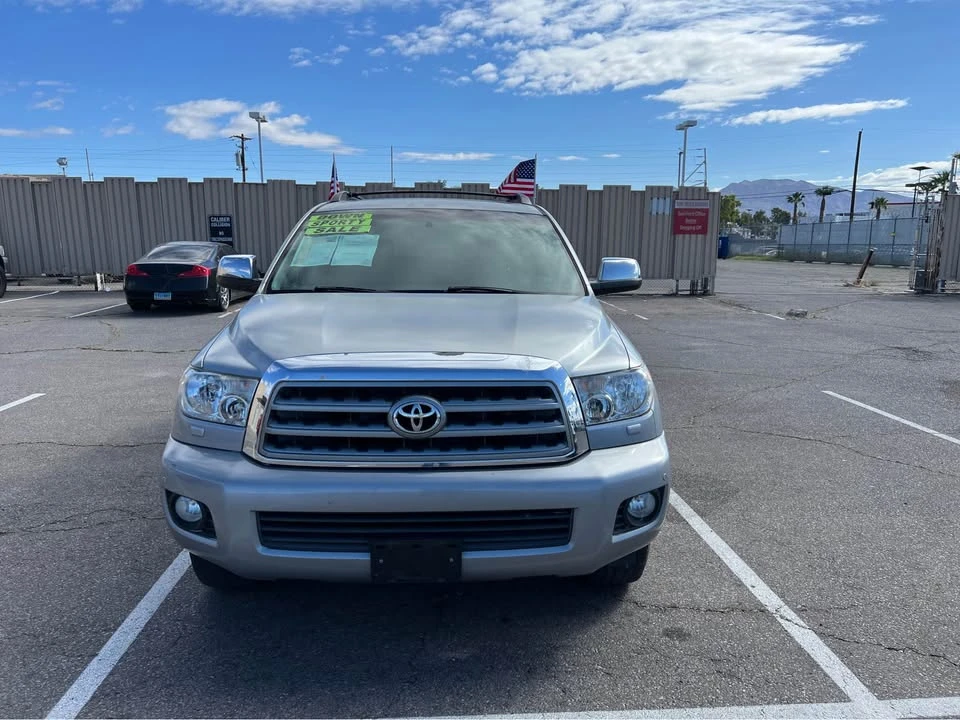 2011 Toyota Sequoia 2nd Gen - Image 2 of 10