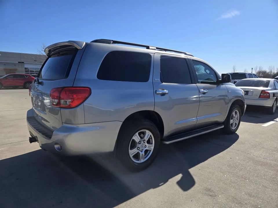 2011 Toyota Sequoia 2nd Gen - Image 3 of 20
