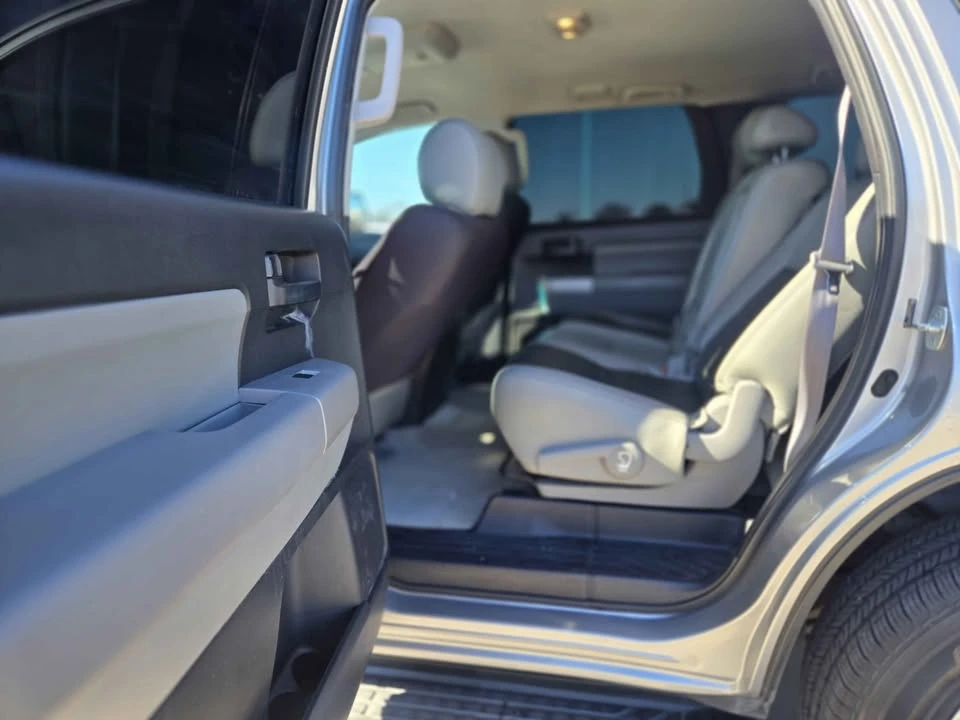 2011 Toyota Sequoia 2nd Gen - Image 6 of 20