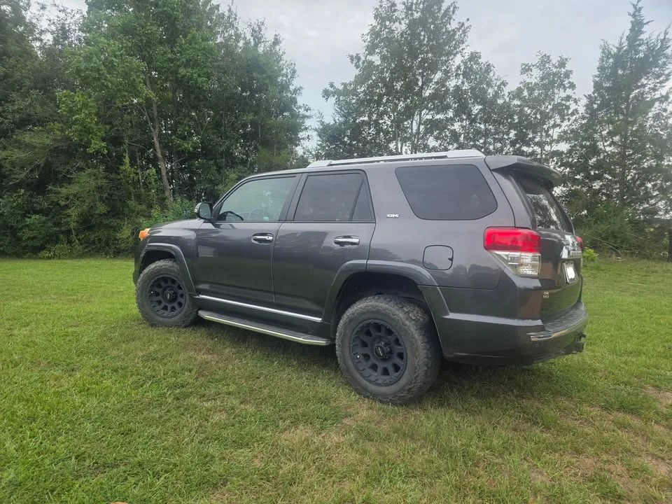 2011 Toyota 4Runner 5th Gen - Image 2 of 8