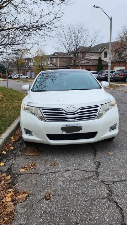 2011 Toyota Venza - Image 6 of 10