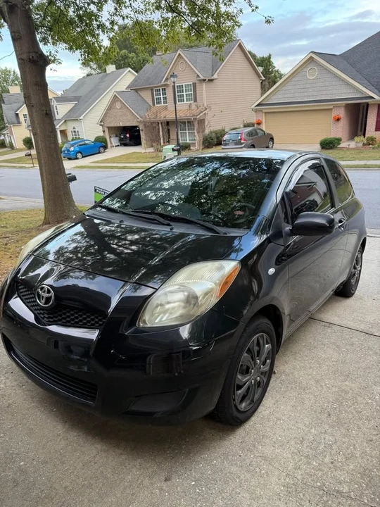 2011 Toyota Yaris - Image 6 of 9