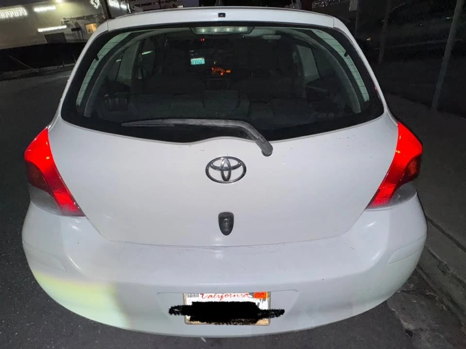 2011 Toyota Yaris - Image 4 of 11