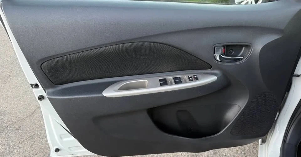 2011 Toyota Yaris - Image 19 of 20
