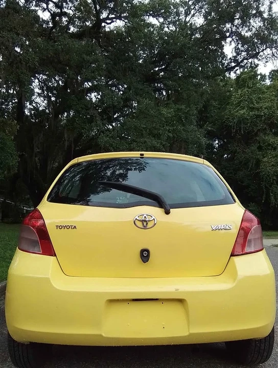 2011 Toyota Yaris - Image 18 of 20