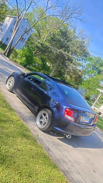 2011 Scion tC - Image 3 of 10