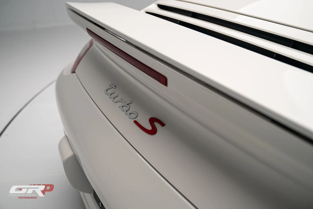 2011 Porsche 997 Turbo - Image 19 of 31