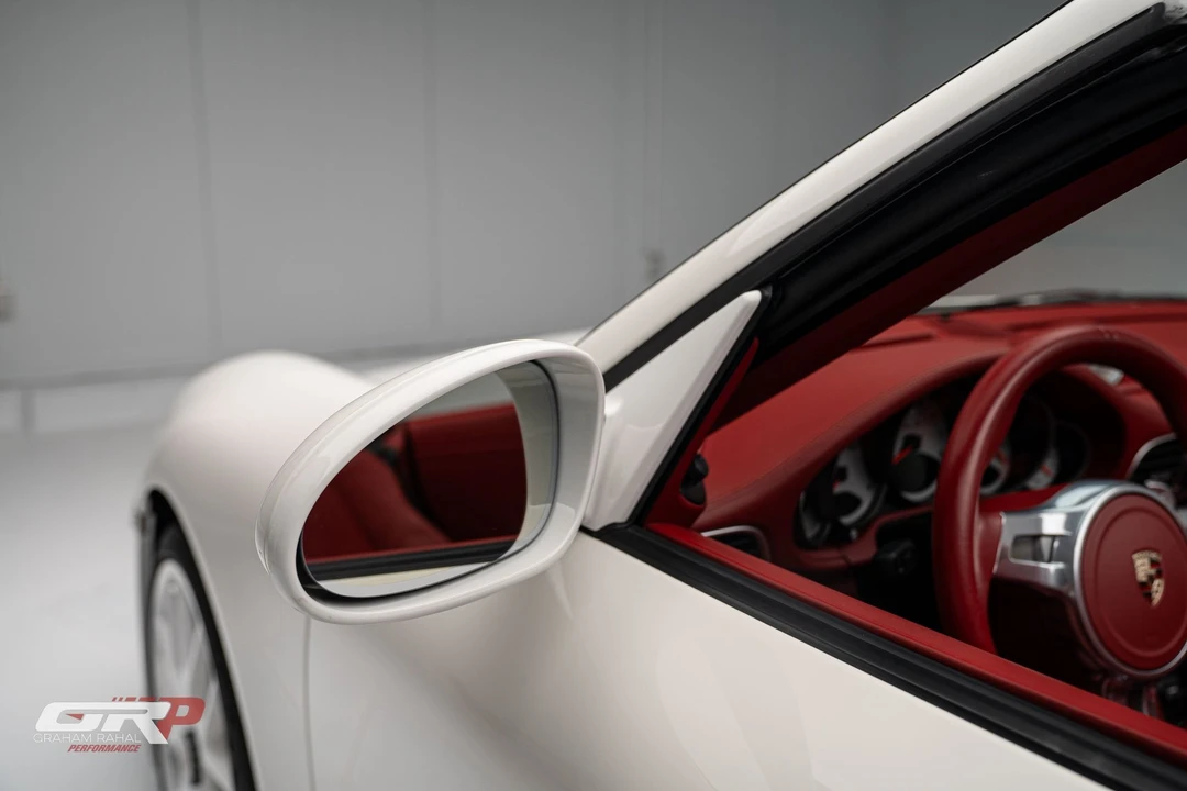 2011 Porsche 997 Turbo - Image 24 of 31