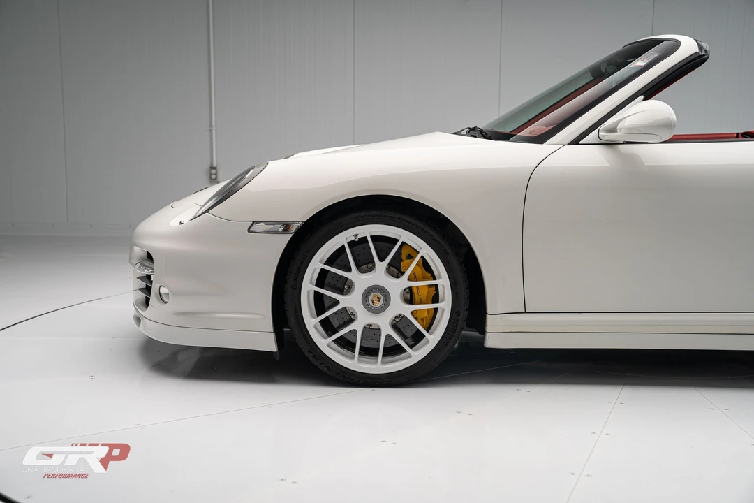 2011 Porsche 997 Turbo - Image 25 of 31