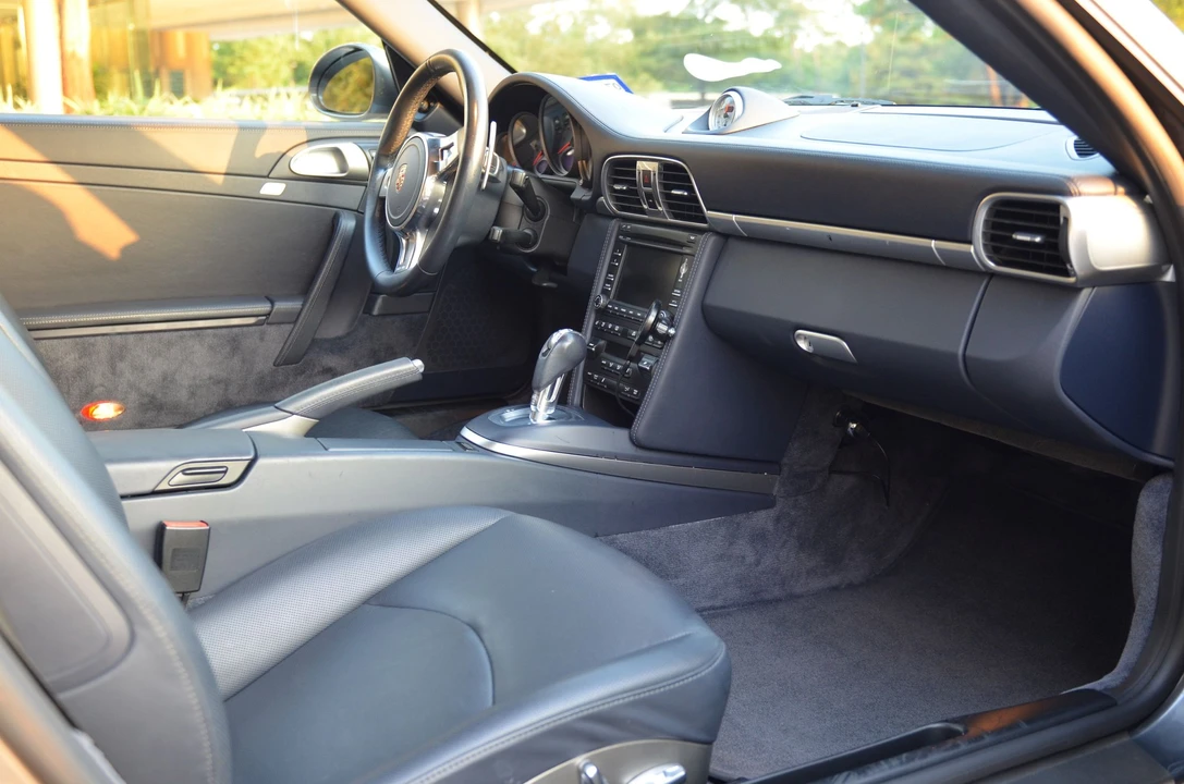 2011 Porsche 997 Turbo S - Image 7 of 11