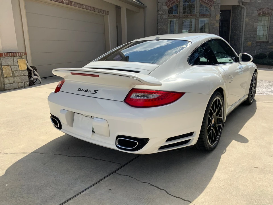 2011 Porsche 997 Turbo S - Image 27 of 31
