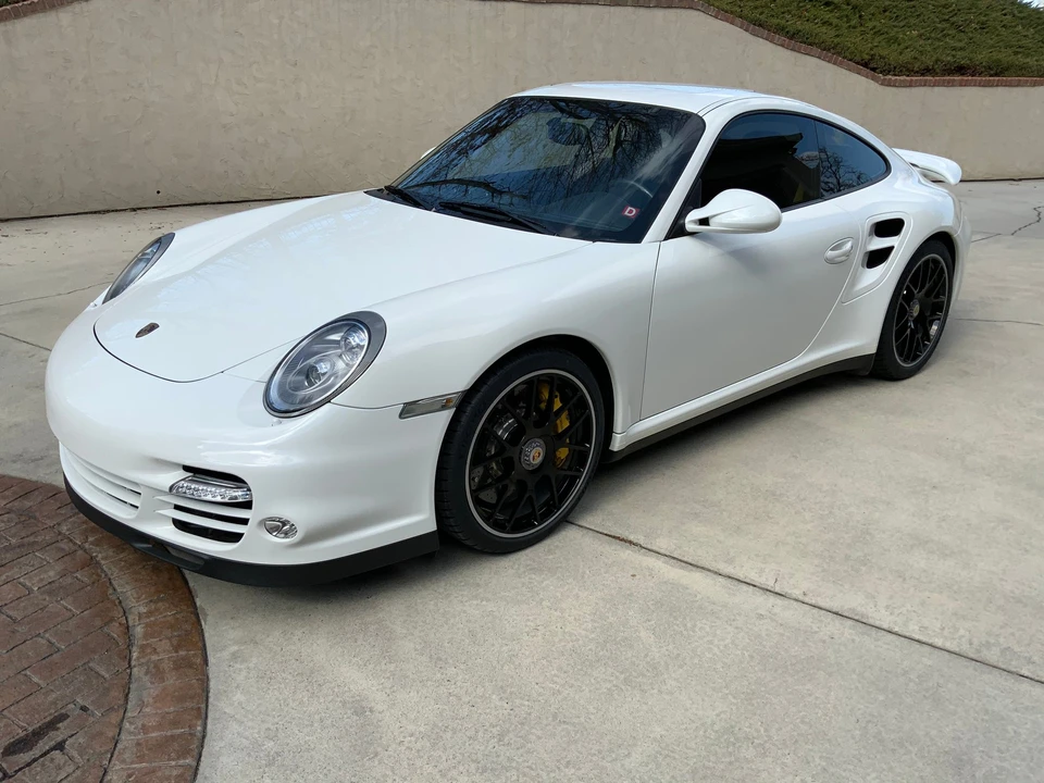 2011 Porsche 997 Turbo S - Image 28 of 31