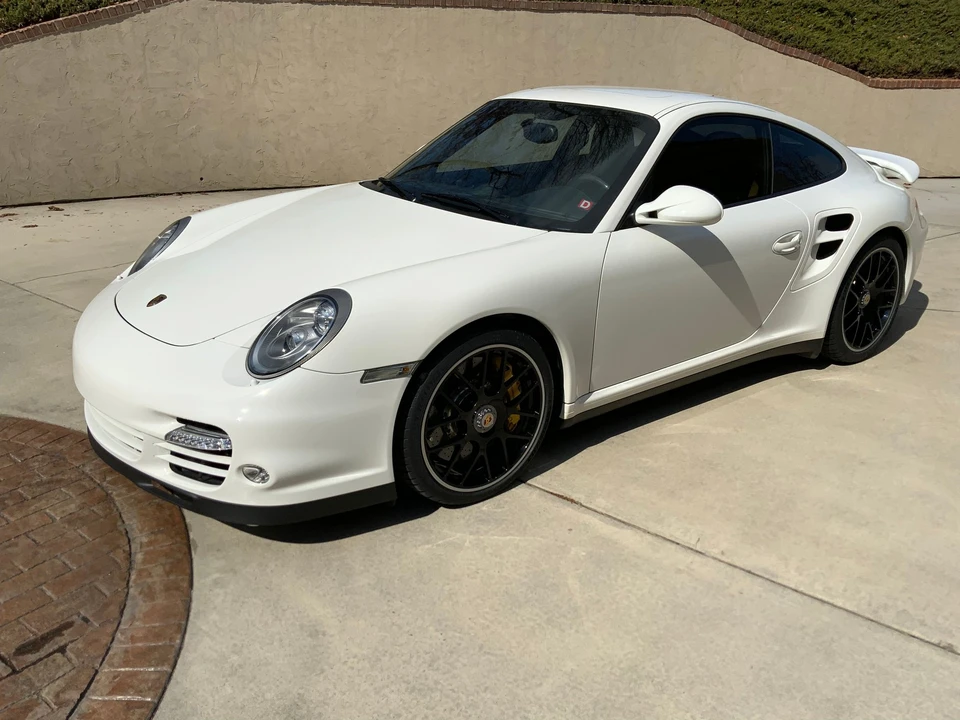 2011 Porsche 997 Turbo S - Image 26 of 31