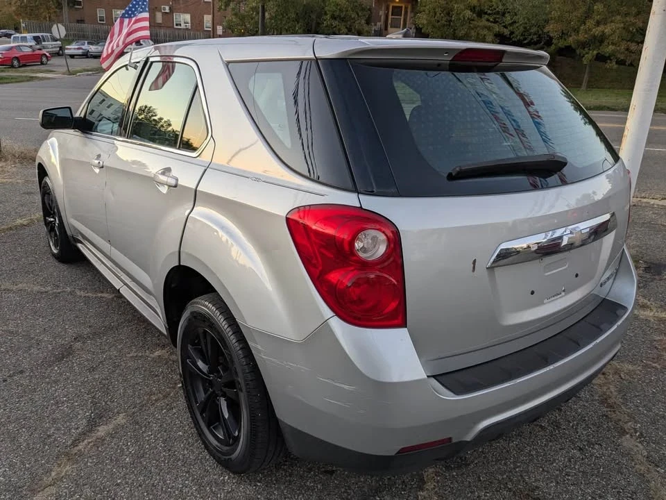 2011 Chevrolet Equinox - Image 6 of 8