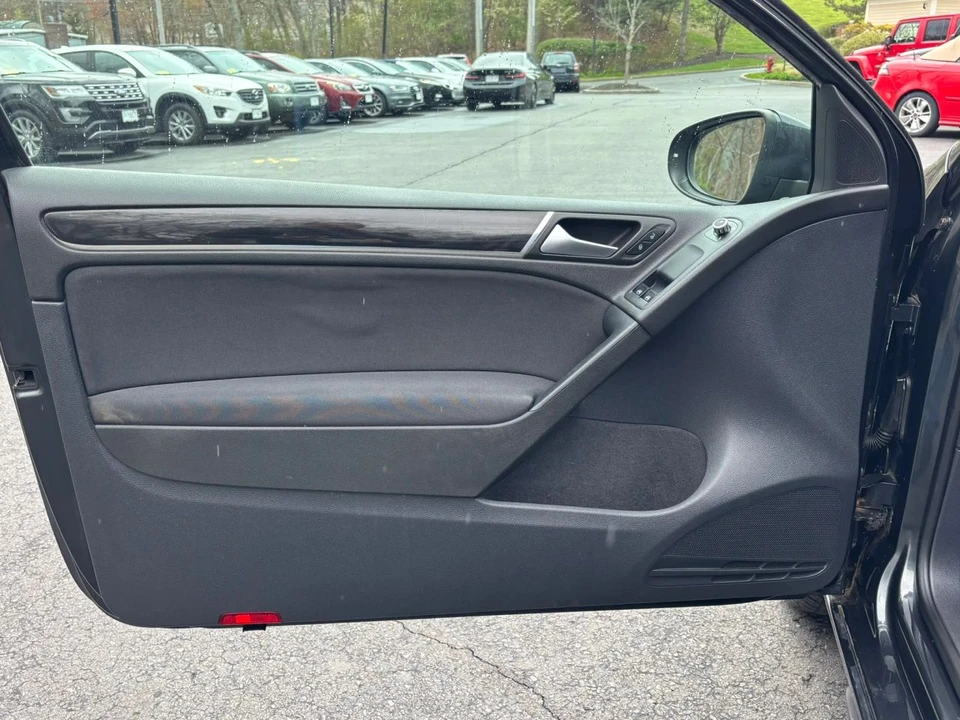 2011 Volkswagen GTI Mk6 - Image 28 of 31