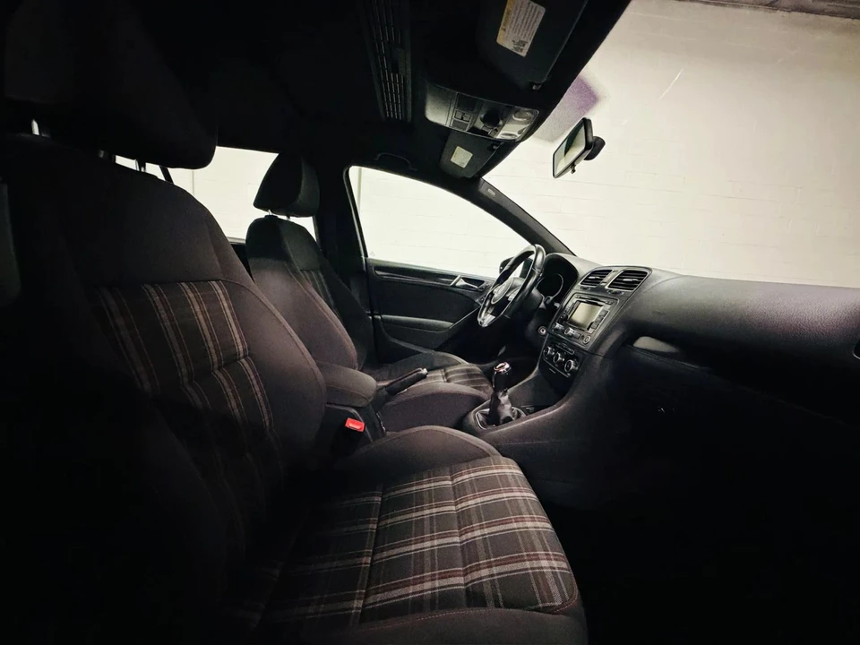 2011 Volkswagen GTI Mk6 - Image 14 of 31