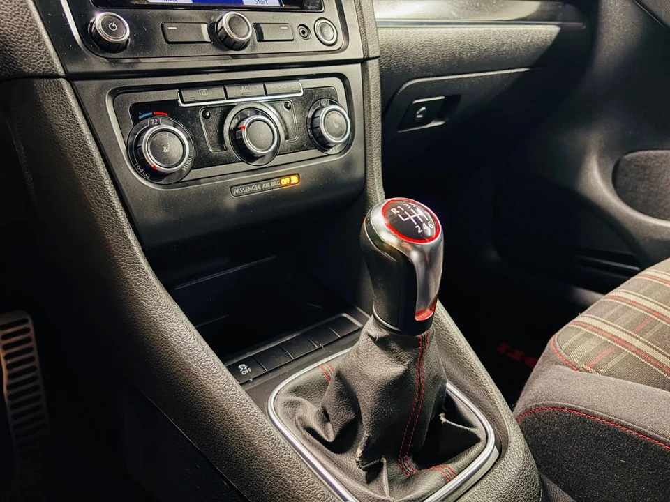 2011 Volkswagen GTI Mk6 - Image 20 of 31