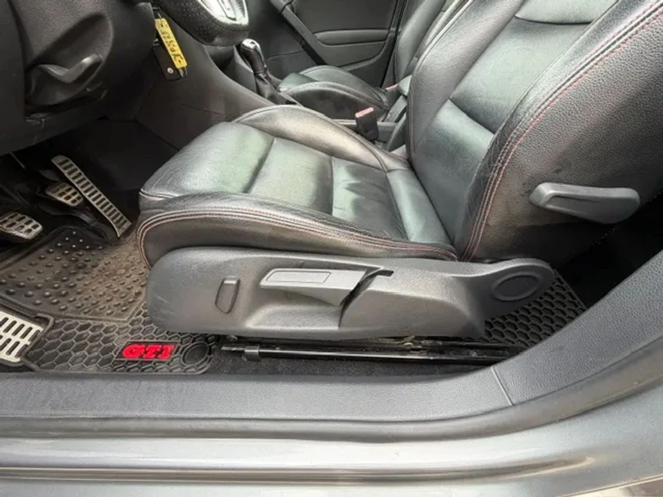 2011 Volkswagen GTI Mk6 - Image 24 of 31