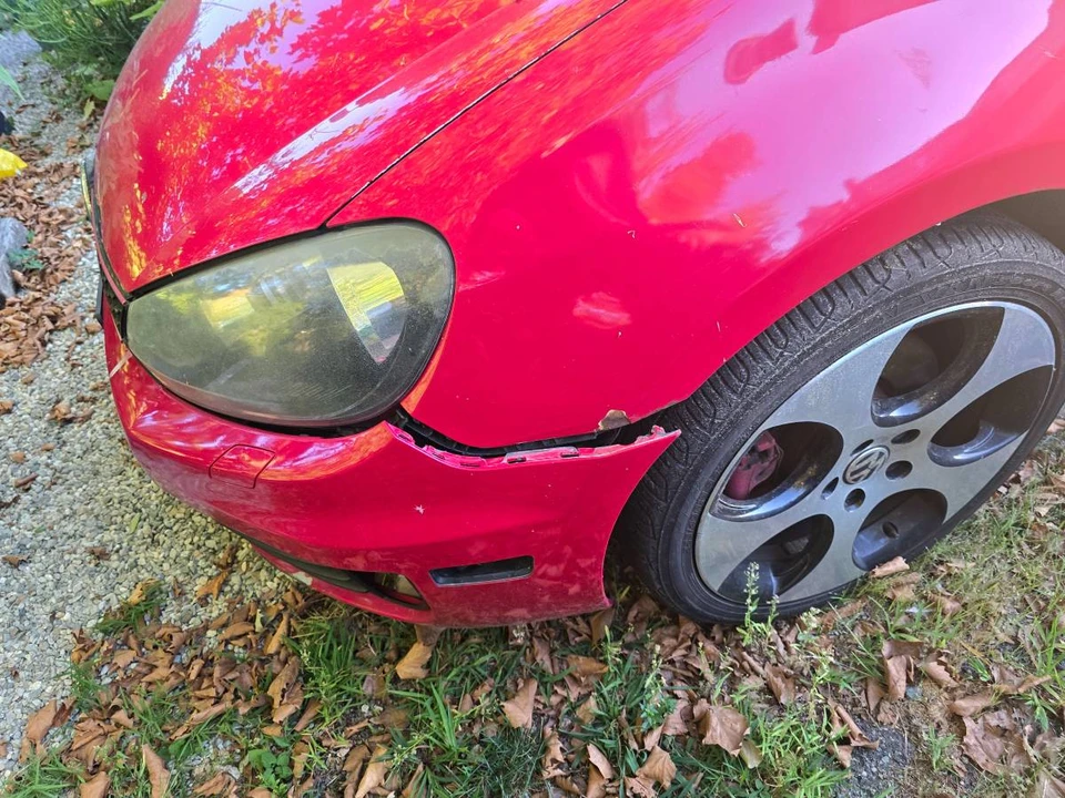 2011 Volkswagen GTI Mk6 - Image 3 of 7