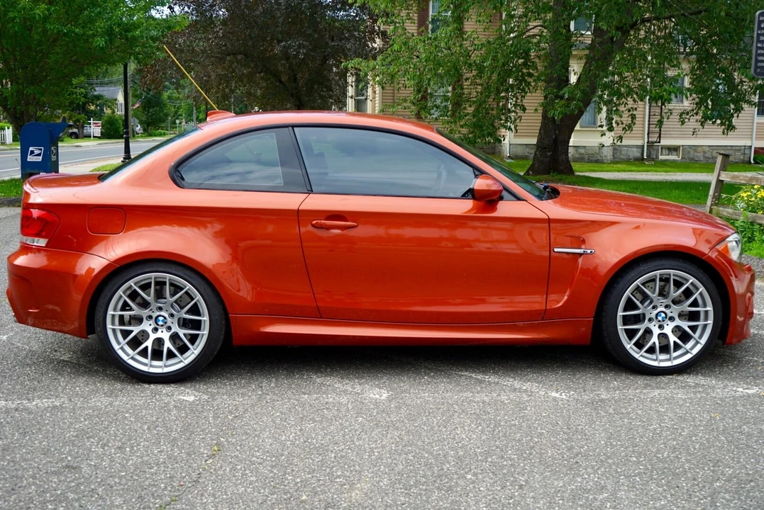 2011 BMW 1M - Image 4 of 10