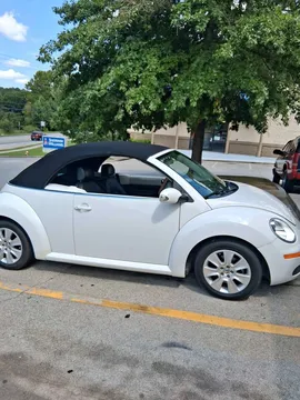 2011 Volkswagen Beetle 1.8T SEL Convertible