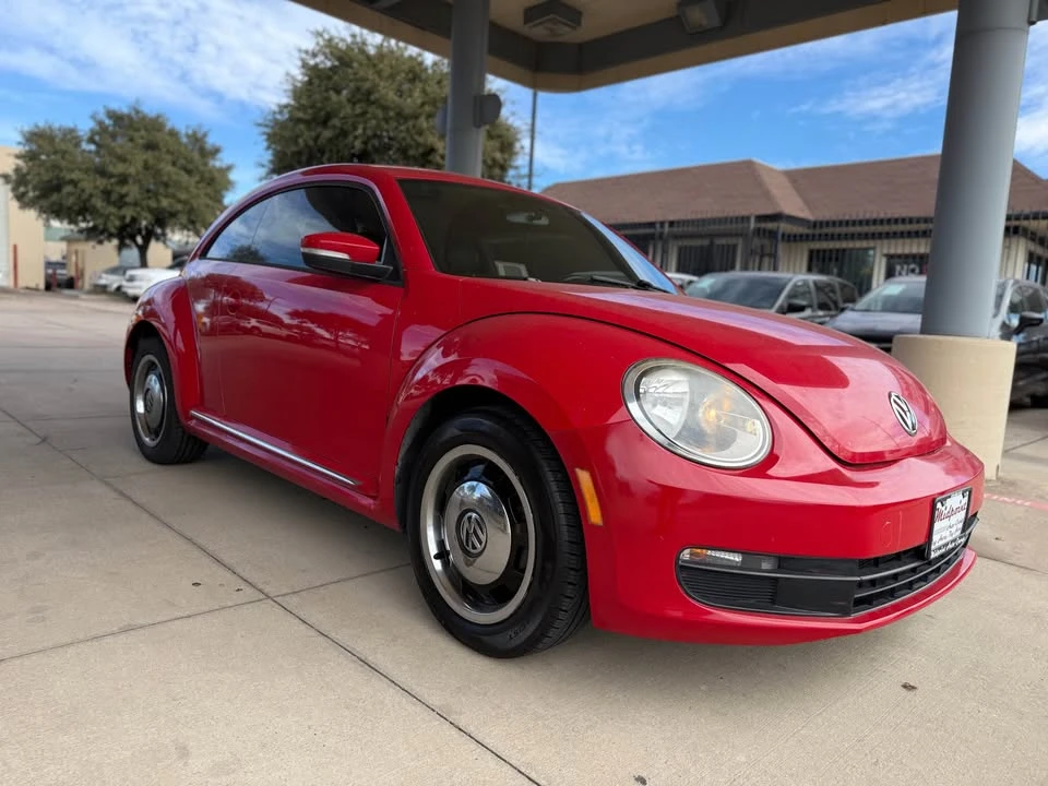 2011 Volkswagen Beetle - Image 3 of 12