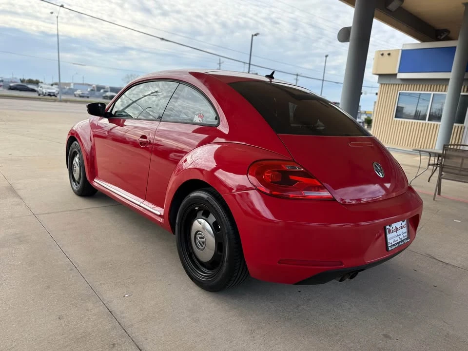2011 Volkswagen Beetle - Image 7 of 12