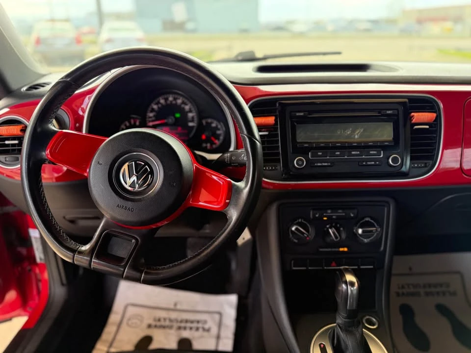 2011 Volkswagen Beetle - Image 12 of 12