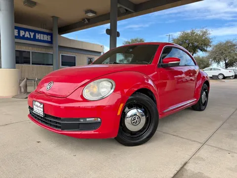 2011 Volkswagen Beetle 2.0T S Hatchback 2D