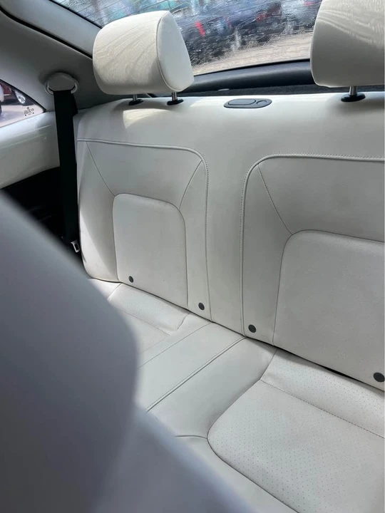 2011 Volkswagen Beetle - Image 9 of 10