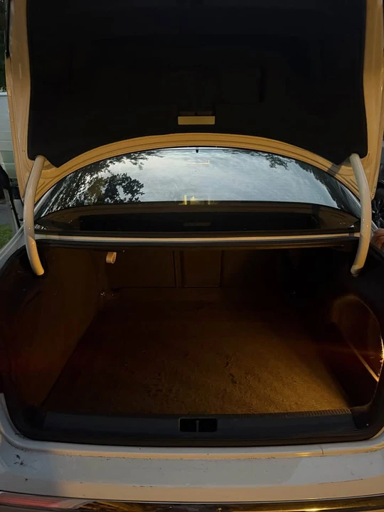 2011 Volkswagen CC - Image 6 of 7