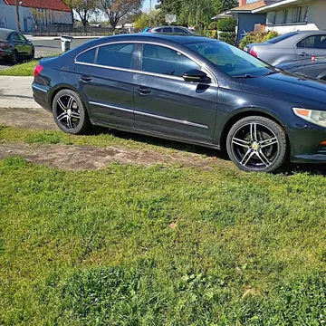 2011 Volkswagen CC 2.0T Sport Sedan 4D