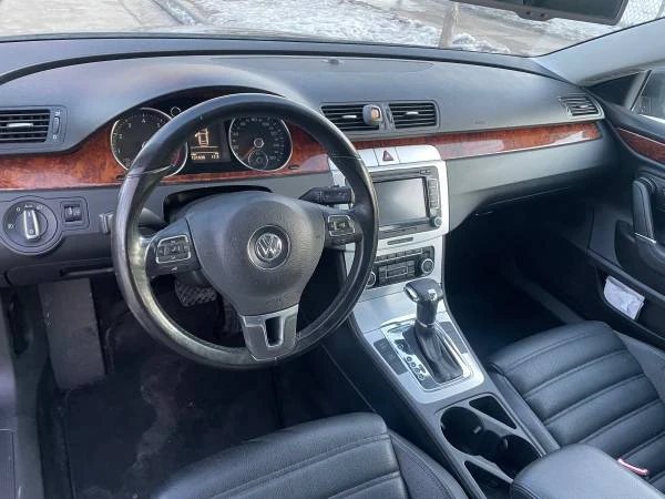 2011 Volkswagen CC - Image 7 of 8