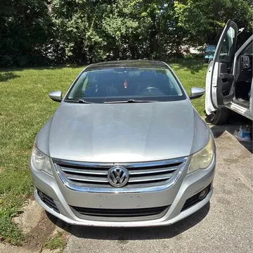 2011 Volkswagen CC Luxury Sedan 4D