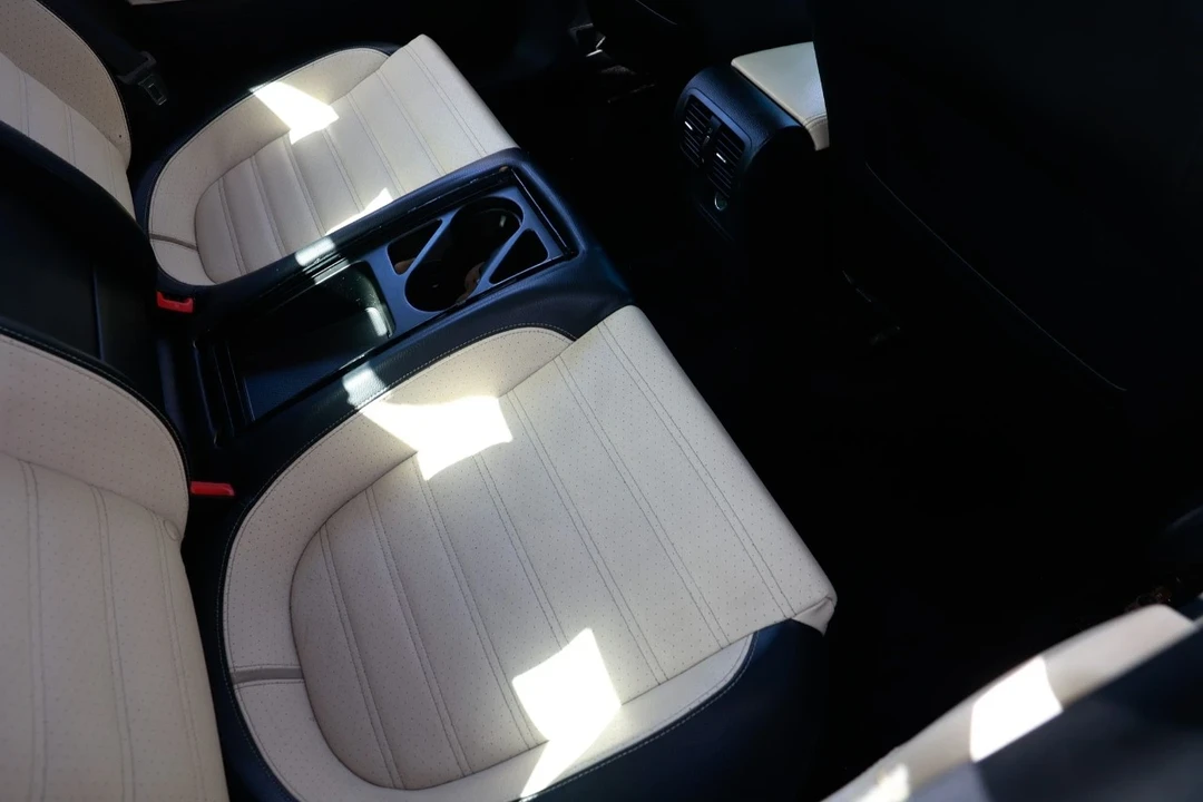 2011 Volkswagen CC - Image 12 of 12